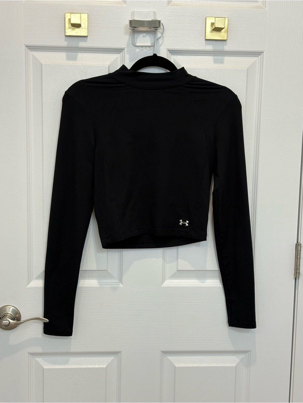 Under Armour Black Long-Sleeve Cropped Performance Top #1472